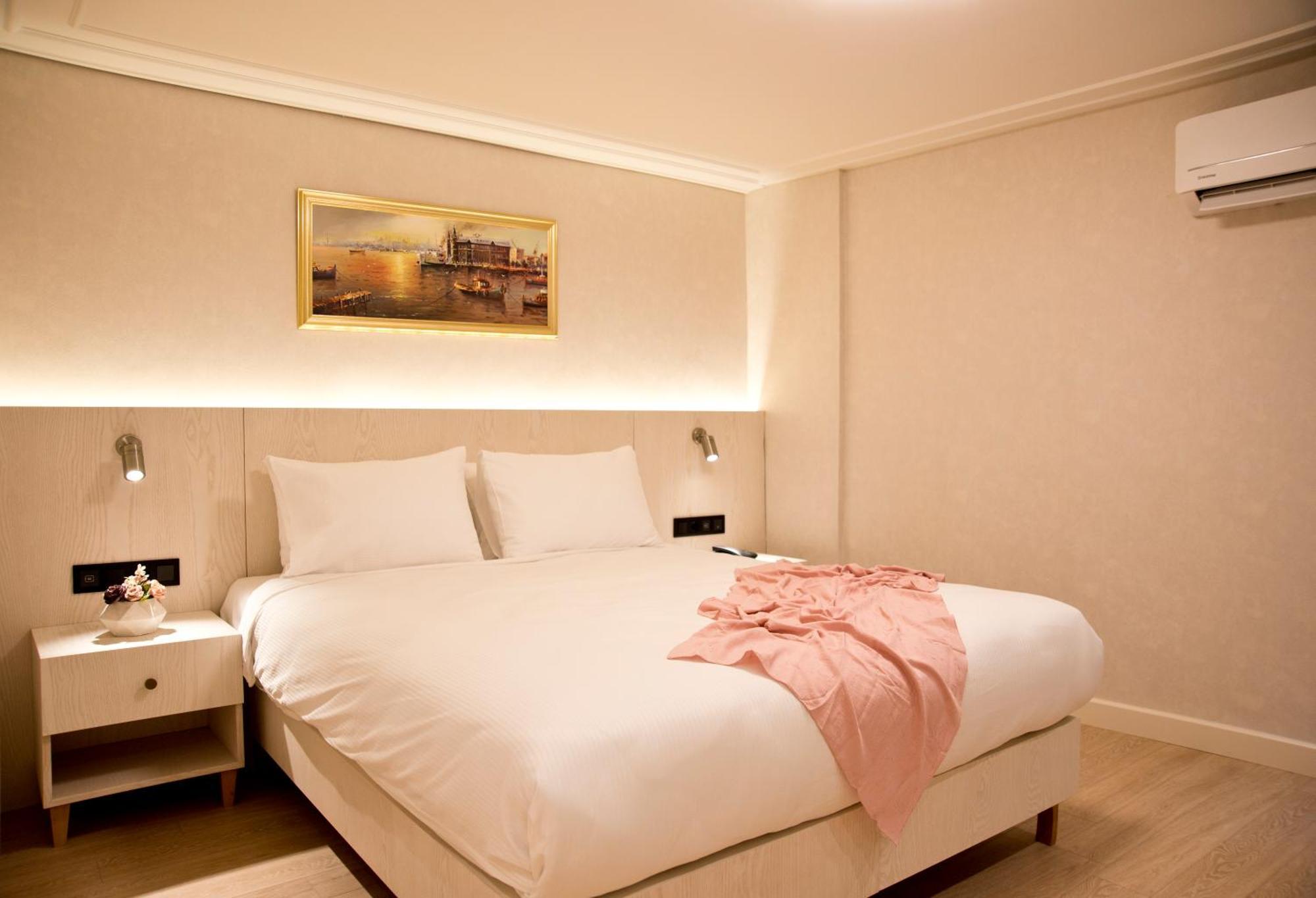 Xloft Hotel Istanbul Exterior photo